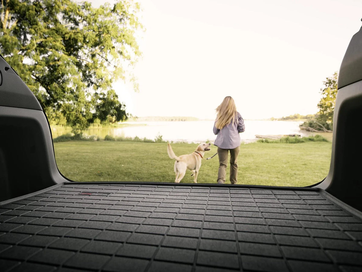 WeatherTech Cargo Trunk Liner with Bumper Protector compatible with Ford Escape, Escape Hybrid, Escape Plug-In Hybrid - Behind 2nd Row Seating With Bumper Protector, Grey